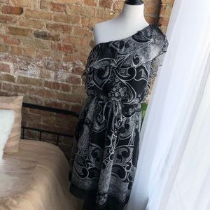 New York & Company One Shoulder Cinch Waist Paisley Dress